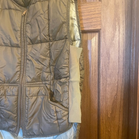 Vintage RefrigiWear Insulated Vest size medium - Picture 3 of 7